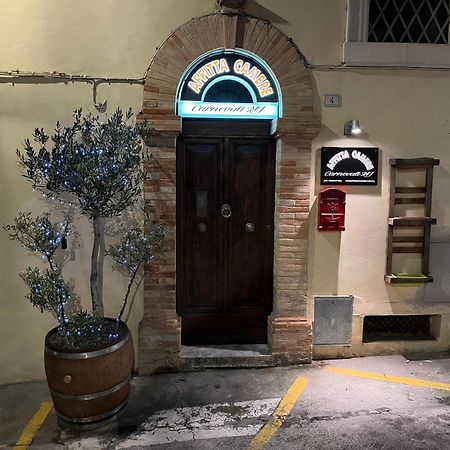 Affittacamere Carnevali Mj Loreto Exterior foto